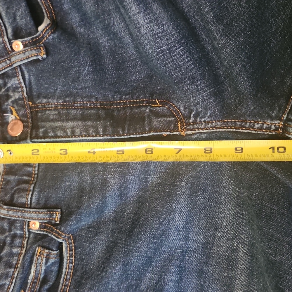 Universal Thread High Rise Slim Straight Jeans - Size 10/30R - Picture 11 of 12